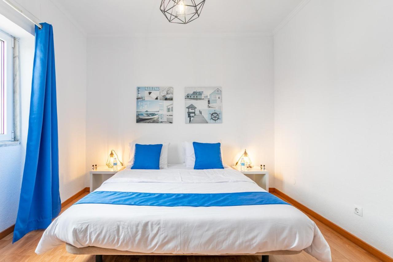 Quarto Duplo Standard com Banheiro Compartilhado